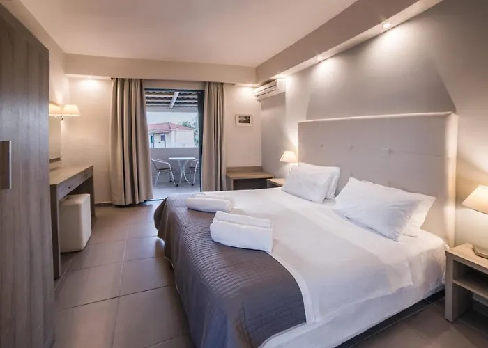 Pierros Hotel