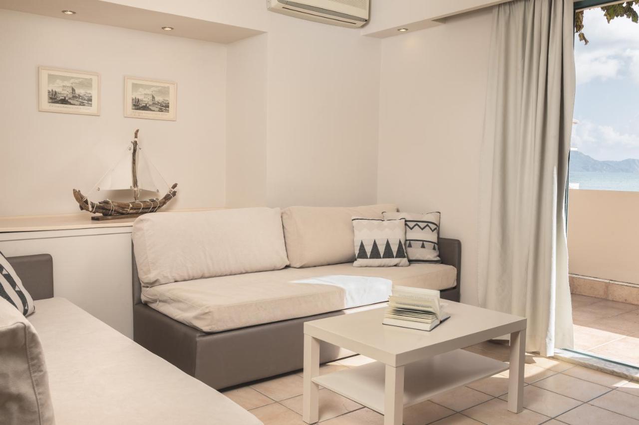 Hotel Pierros *